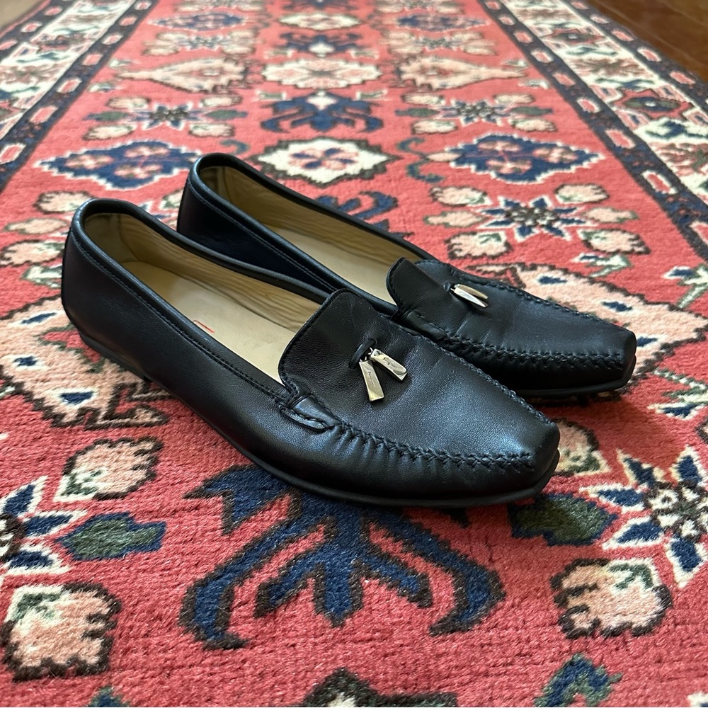 Salvatore Ferragamo Logo-Tassel Loafers